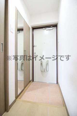 BIJL（ベイル）の玄関|明るい玄関です