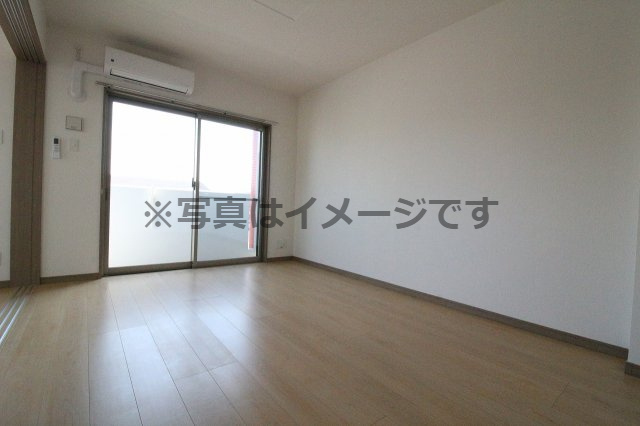 BIJL（ベイル）の居間・リビング|ゆったり過ごせるリビングです