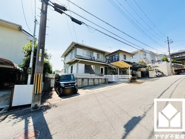 宇治市広野町小根尾の外観