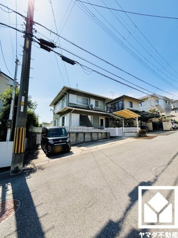 宇治市広野町小根尾の外観