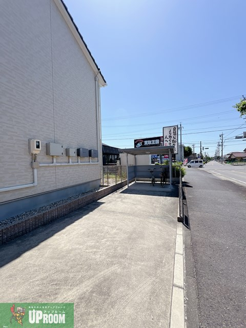 リーブル若宮Ⅰの駐車場