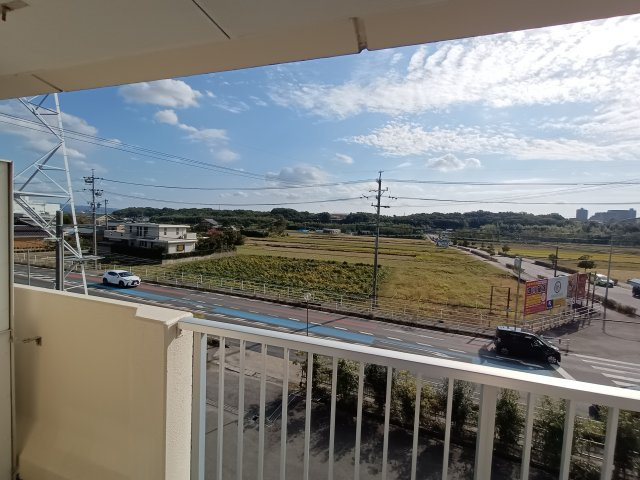 シェルブライト三番館の展望