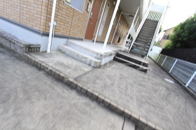 サンセールの駐車場