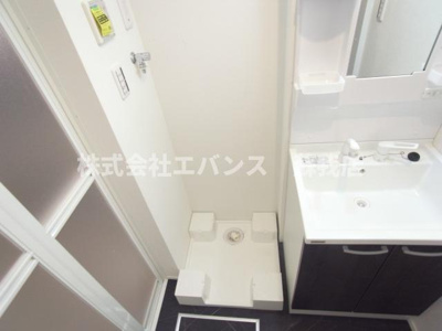 【洗面所】 | Likes矢作町 | 忙しい朝には欠かせない洗面所です