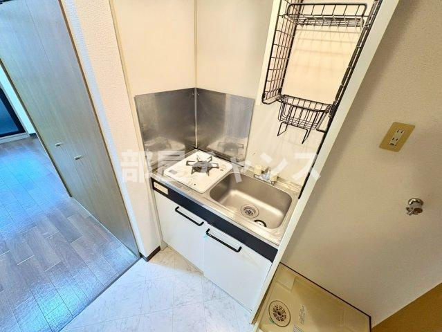 名古屋市中区栄５丁目の賃貸マンションのキッチン