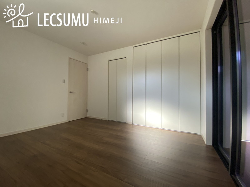 姫路市安田１丁目／新築戸建の洋室