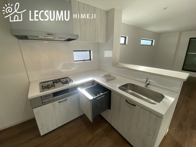 姫路市安田１丁目／新築戸建のキッチン