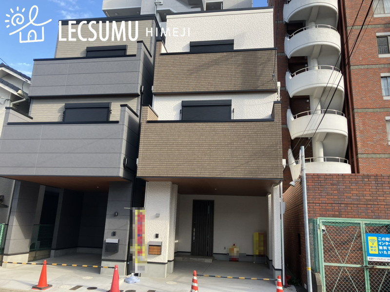 姫路市安田１丁目／新築戸建の外観