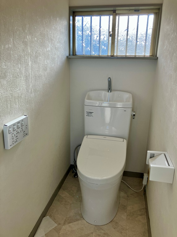 平尾戸建のトイレ