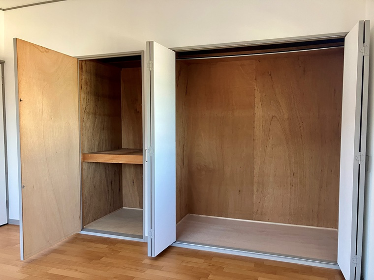 平尾戸建の収納