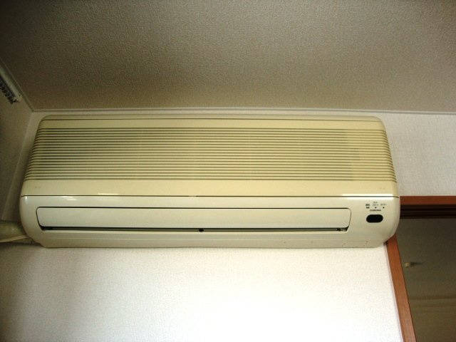 クローバービルの設備|エアコン