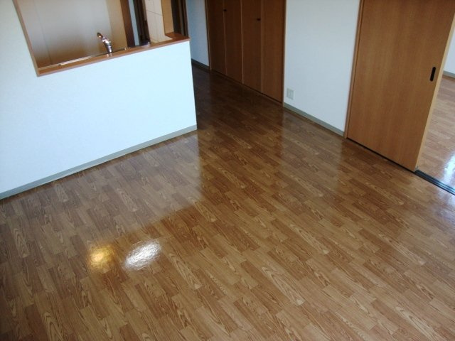 クローバービルの居間・リビング|リビング