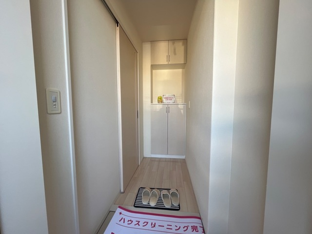 ユニヴァリィ　サクセスの玄関|シューズボックス付きの玄関です☆