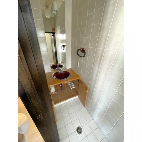 加納城南通3-8店舗の内装