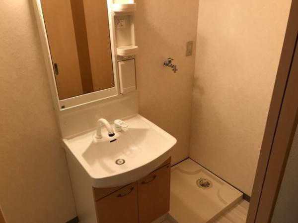 サンクレストI番館の洗面所