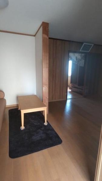 和歌山市北出島　中古戸建の居間・リビング