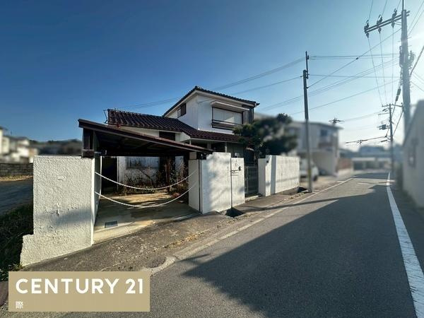 和歌山市和歌浦東2丁目　中古戸建の前面道路含む現地写真