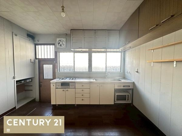 和歌山市和歌浦東2丁目　中古戸建のキッチン