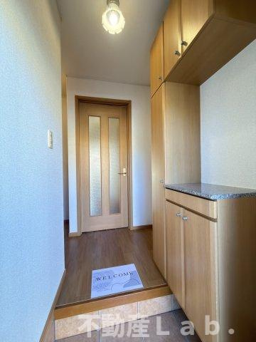 プレシード笹原Ｃの玄関