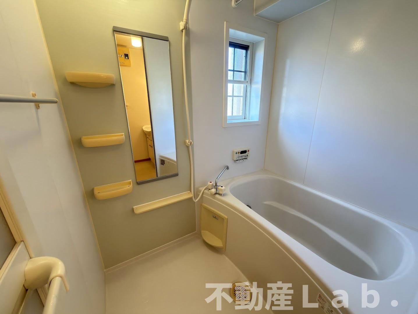 プレシード笹原Ｃの浴室