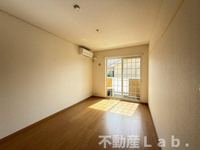 プレシード笹原Ｃの居間・リビング