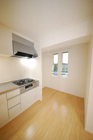 アベリア　５の内装