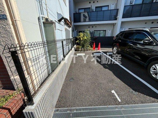【駐車場】 | 駐車場に車を止められます