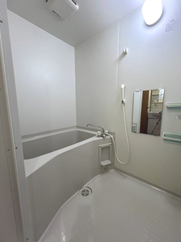 ラ・ルーチェの浴室