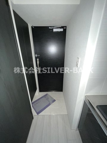 S-RESIDENCE西長堀の玄関