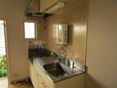 【キッチン】 | クライネ・シャイデック | キッチンでお料理をお楽しみください