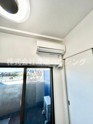 プレサンス江坂ベルフィーヌの設備|エアコン付き