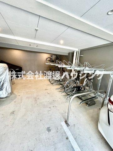 プレサンス江坂ベルフィーヌのその他共用部分