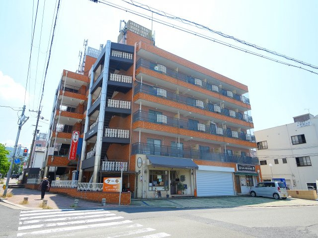 奈良アサカハイツ（店舗）の外観
