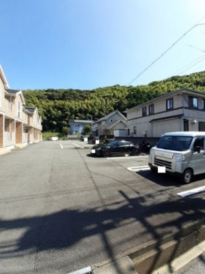 【駐車場】 | グリーン・メゾンＡ | カースペースがあります