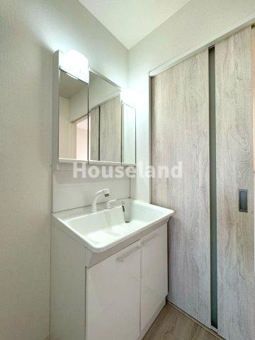 ヴィラージュ梶取の独立洗面台