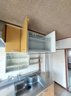 【キッチン】 | 高塚団地2街区1号棟 2F | キッチン吊戸棚は可能式です