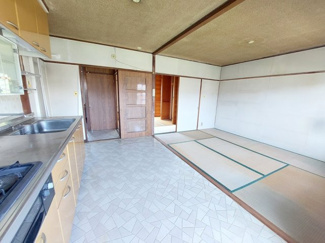 【居間・リビング】 | 高塚団地2街区1号棟 2F