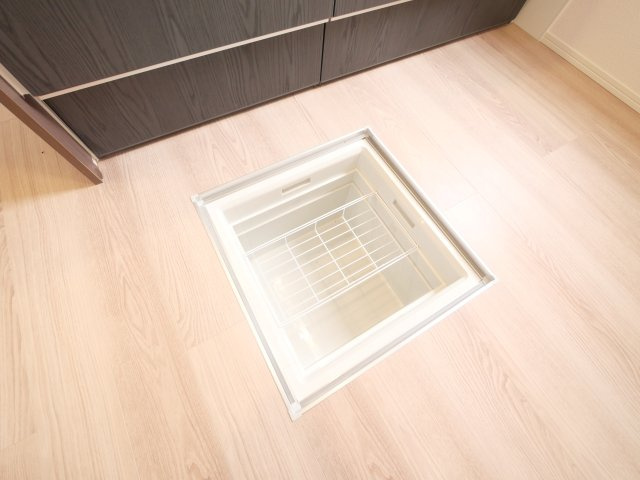 萩　Ⅱの設備|床下収納です
