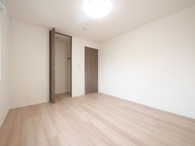 萩　Ⅱの寝室|落ち着いて過ごせるお部屋なので、寝室にいかがでしょうか