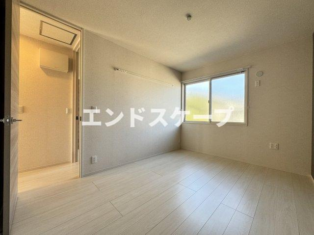 セゾン ド ルミエールの居間・リビング|高崎、前橋、伊勢崎エリアのお部屋探しはエンドスケープまで！お客様の理想お聞かせ下さい♪