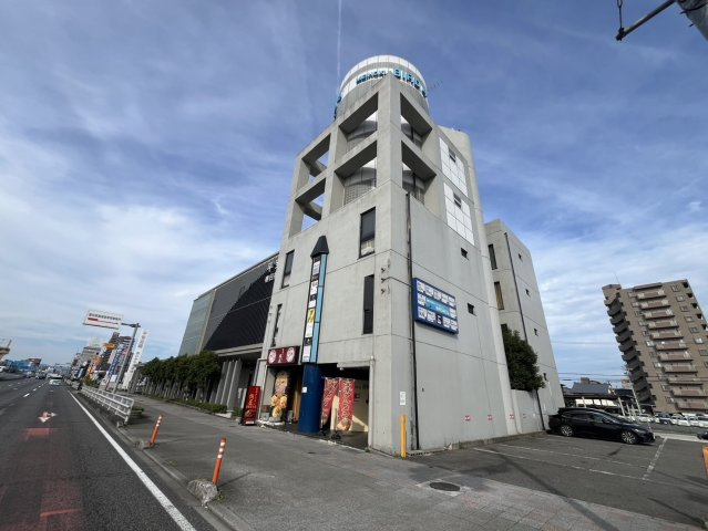 Bird4 Buill（バードフォービル）の外観