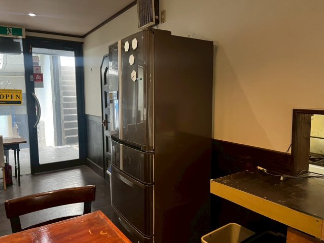 Bird4 Buill（バードフォービル）の居間・リビング