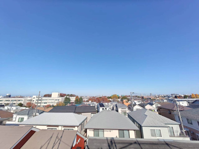 【周辺】 | 杉並区上井草5棟 | 施工例　南仏プロヴァンス地方の優しい風が流れる雰囲気のある外観、
年数が経っても味わいが出てくる建物です

