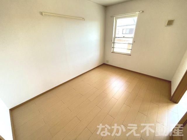 【寝室】 | 落ち着いて過ごせるお部屋なので、寝室にいかがでしょうか