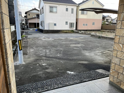 【駐車場】 | 中古一戸建　高知市愛宕山南町