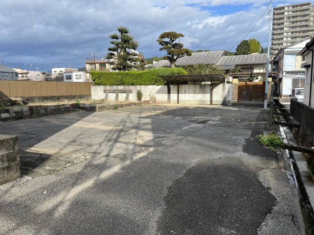 【駐車場】 | 中古一戸建　高知市愛宕山南町