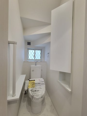 田辺市秋津町Ⅳ・新築戸建のトイレ