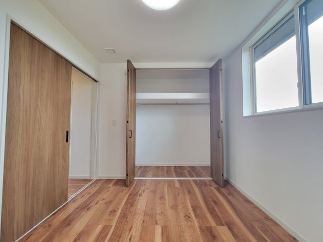 田辺市秋津町Ⅳ・新築戸建の洋室