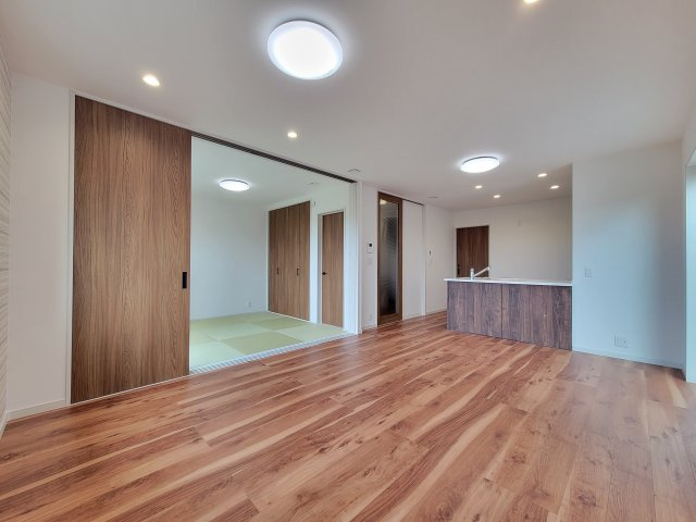 田辺市秋津町Ⅳ・新築戸建の居間・リビング