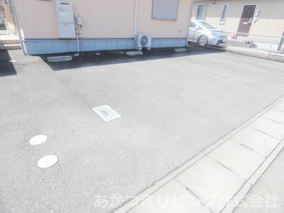 【駐車場】 | フローラタウンA | 同社施工例